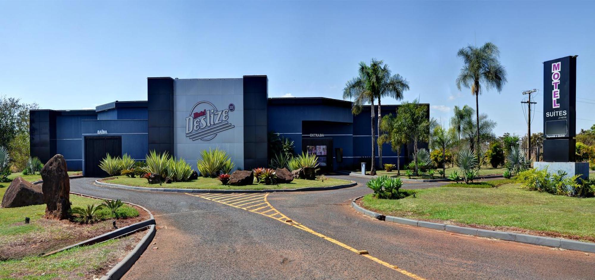 Deslize Motel 4 Uberlândia Dış mekan fotoğraf